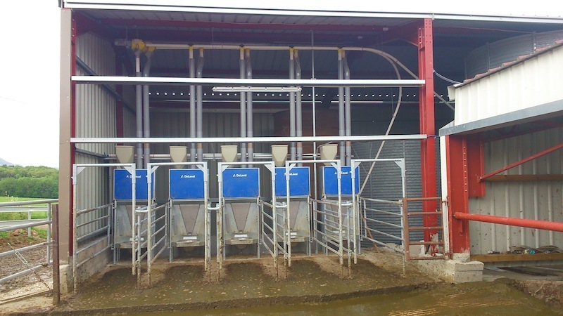 Systèmes d'alimentation programmée FSC40 et FSC400 DeLaval